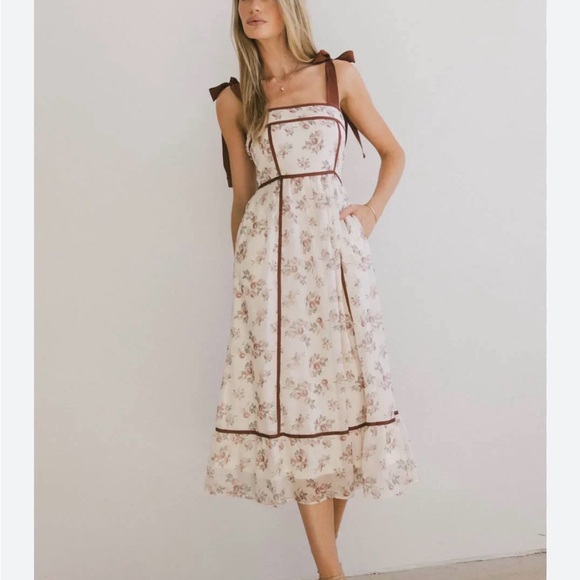 bohme Dresses & Skirts - Bohme Cream with Print Floral Midi Dress  Tight Straps with Brown Trim